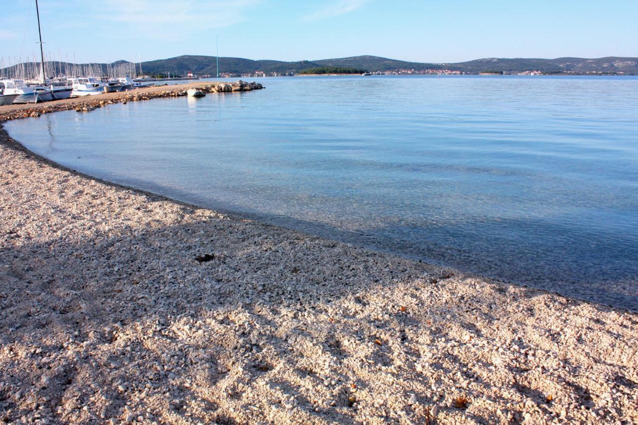 Apartment Biograd Na Moru 5899A Exteriör bild