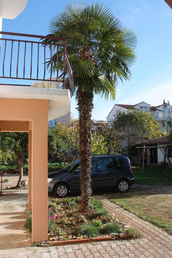 Apartment Biograd Na Moru 5899A Exteriör bild