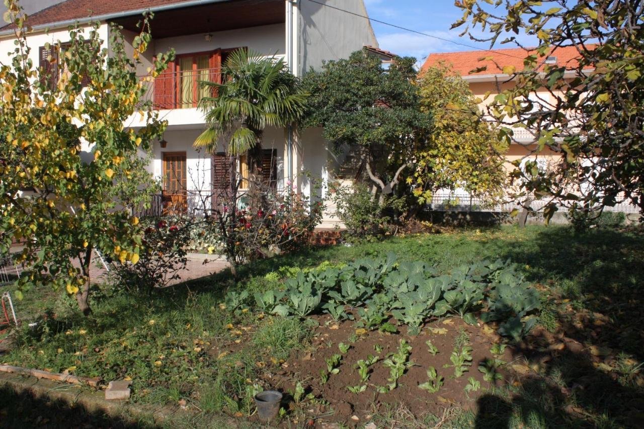 Apartment Biograd Na Moru 5899A Exteriör bild