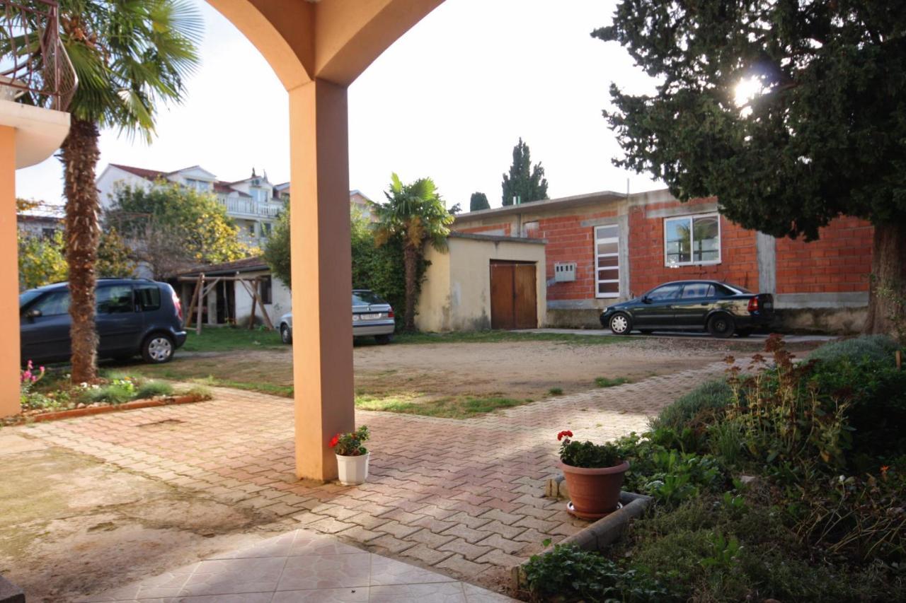 Apartment Biograd Na Moru 5899A Exteriör bild