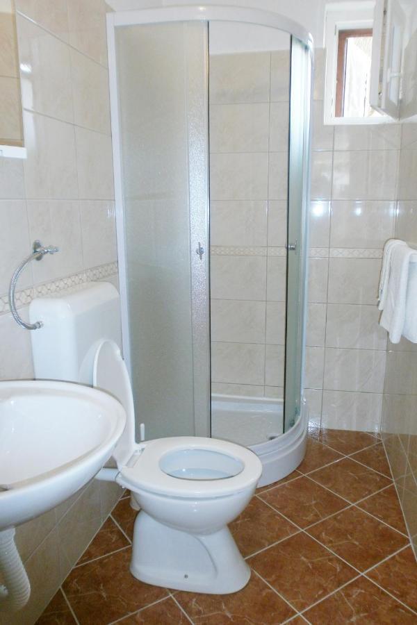 Apartment Biograd Na Moru 5899A Exteriör bild