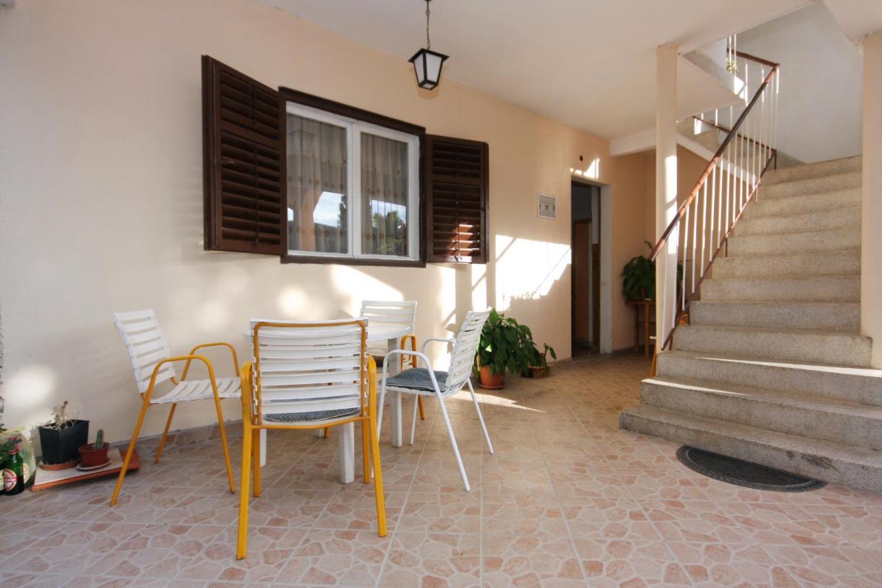 Apartment Biograd Na Moru 5899A Exteriör bild